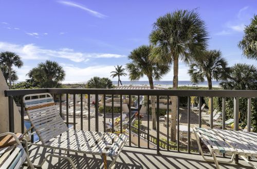 Gulf Gate Resort #103