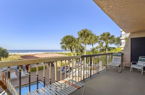 Gulf Gate Resort #102