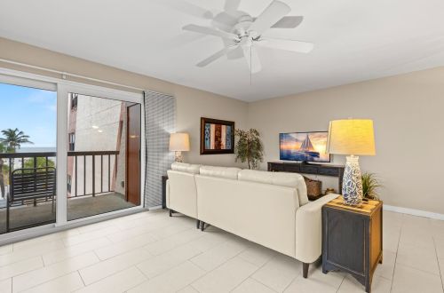 Gulf Gate Resort #201