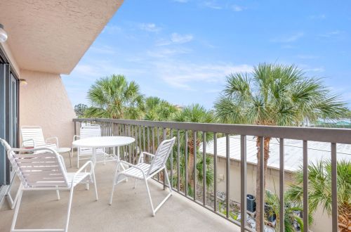 Gulf Gate Resort #205