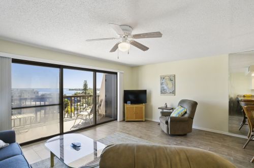 Gulf Gate Resort #407
